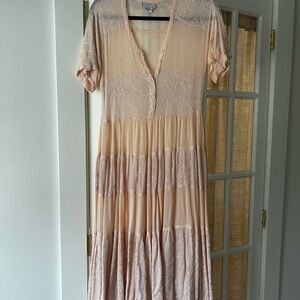 Starina Button Up Blush Lace Dress